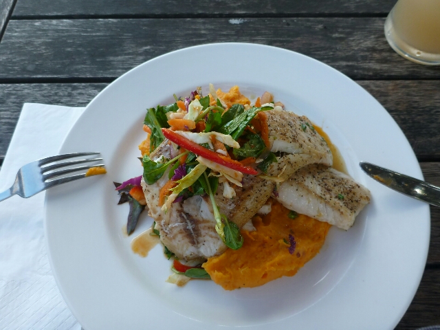 Bild 2 Unser Mittagessen in Waiheke